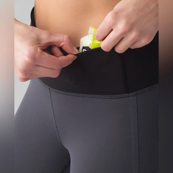 Lululemon Athletica Blue Tied/Black Gray Smooth Stride Tight Leggings size 6 - Picture 3 of 16